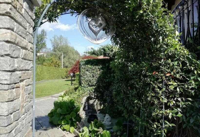 אתר נופש Villa Azalea