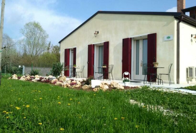 مبيت وإفطار Agriturismo Honey Farm