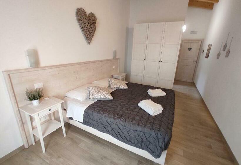 مبيت وإفطار Agriturismo Honey Farm