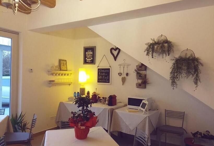 مبيت وإفطار Agriturismo Honey Farm