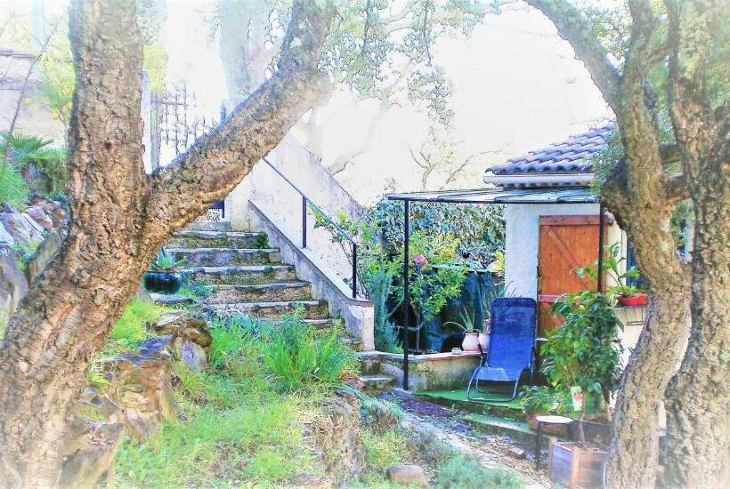 Bed and Breakfast Au Jardin Des Couleurs