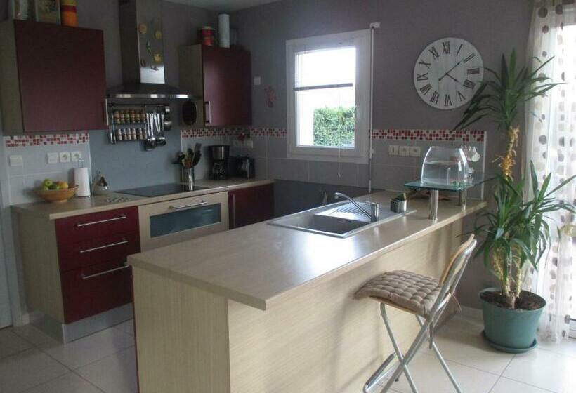 مبيت وإفطار Chambre D Hôtes Du Haut Chemin