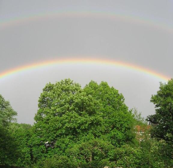 住宿加早餐  Chambre D Hôtes Les Augustins   Parking Sécurisé   Borne De Recharge