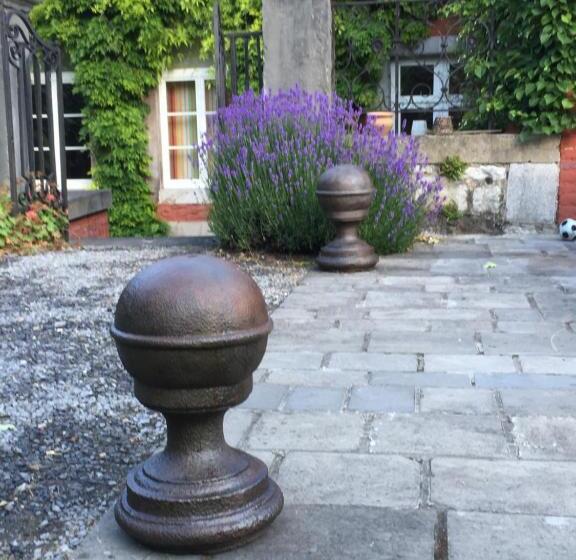 住宿加早餐  Chambre D Hôtes Les Augustins   Parking Sécurisé   Borne De Recharge