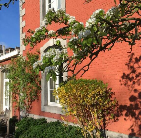 住宿加早餐  Chambre D Hôtes Les Augustins   Parking Sécurisé   Borne De Recharge