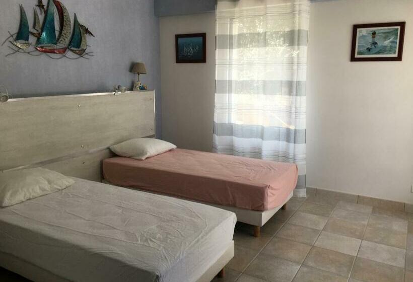مبيت وإفطار Chambre Dans La Pinède