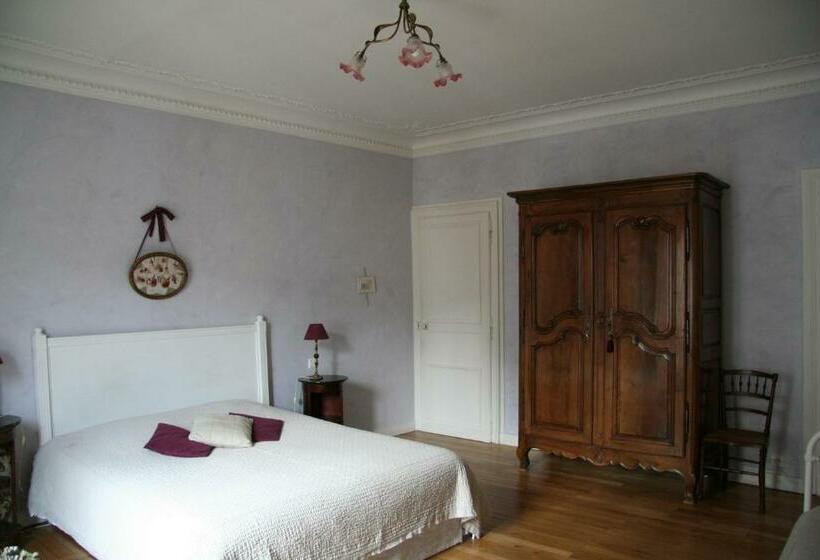 住宿加早餐  Chambres D Hôtes Le Clos D Hauteville