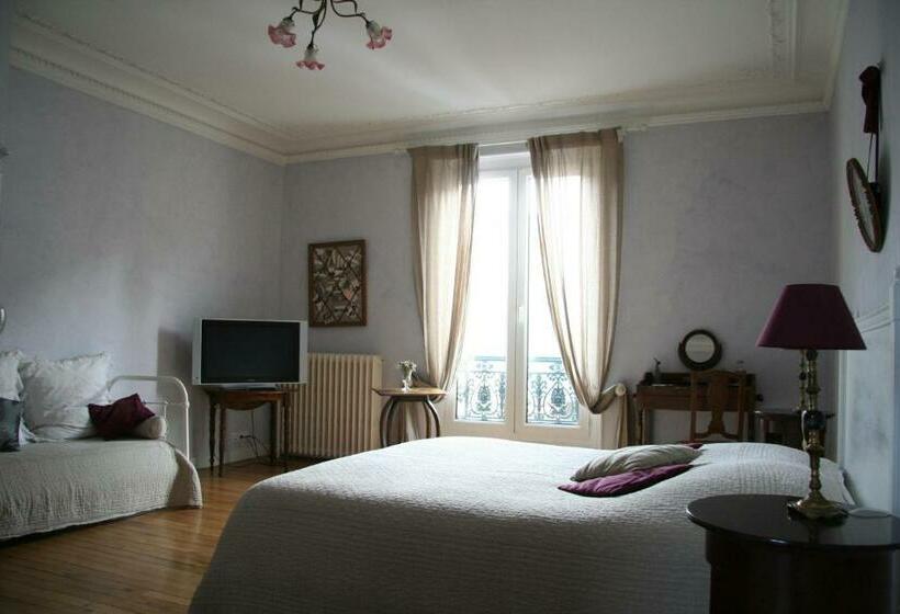 住宿加早餐  Chambres D Hôtes Le Clos D Hauteville