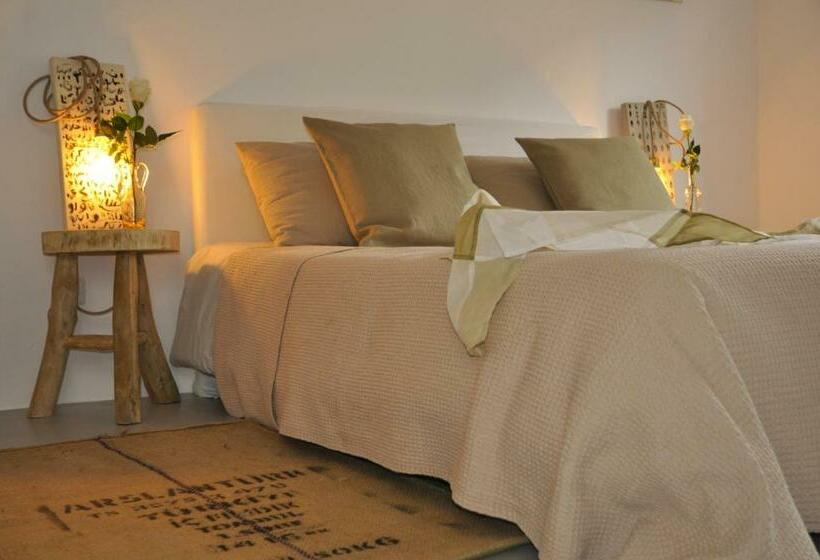 تختخواب و صبحانه Ecocirer Guest House