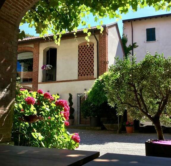 Bed and Breakfast La Corte E L Uva