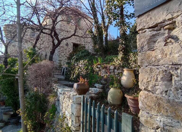 צימר La Fontaine