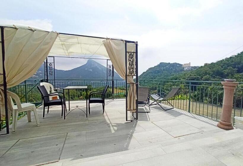 مبيت وإفطار La Roccia Incantata Amalfi Coast