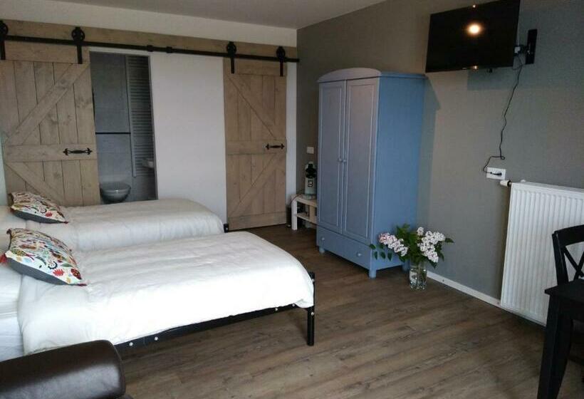 住宿加早餐  Langs De Maas