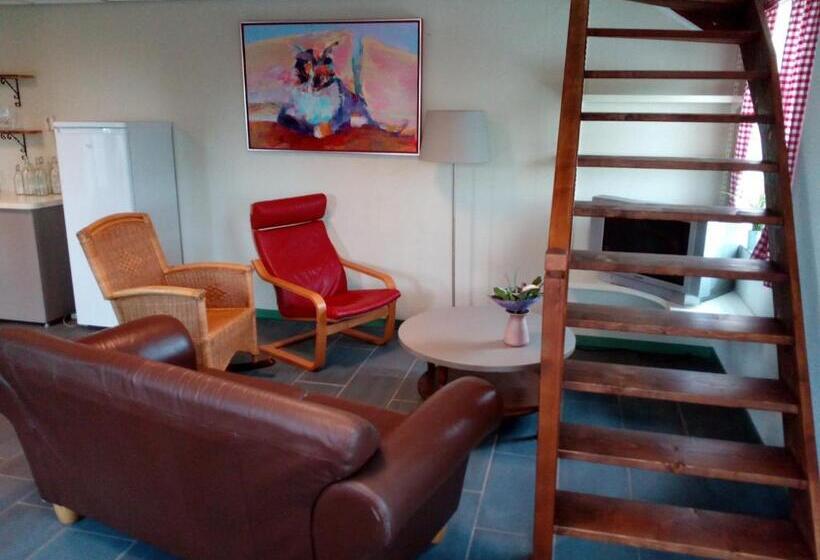 住宿加早餐  Langs De Maas