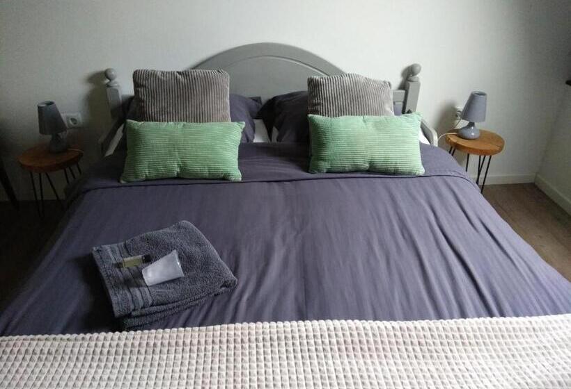 住宿加早餐  Langs De Maas