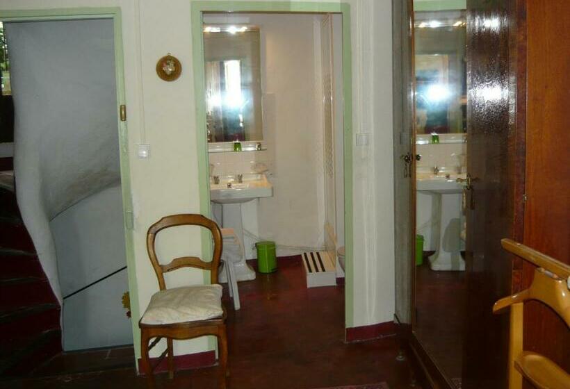 مبيت وإفطار Le Pra De Pé