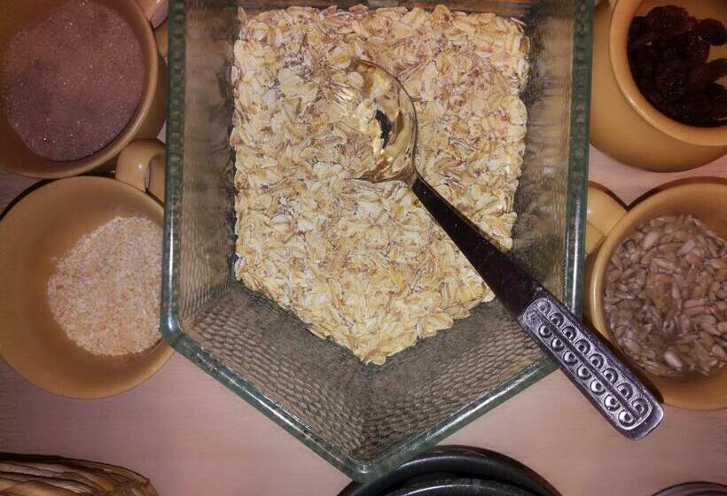 住宿加早餐  Pension Behnisch