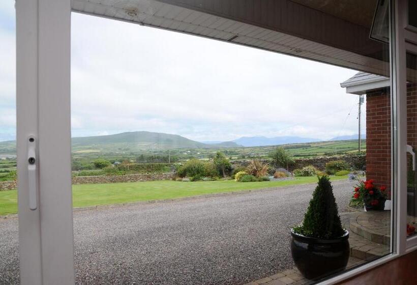 مبيت وإفطار Short Strand Dingle