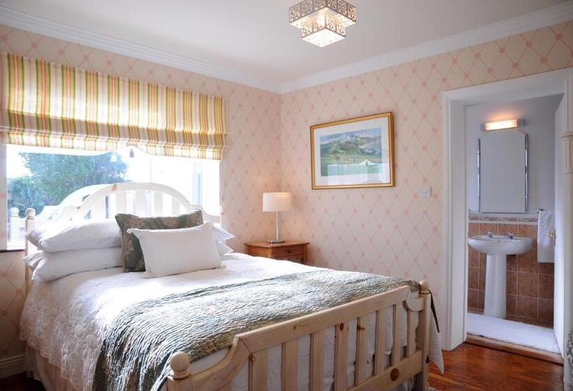 مبيت وإفطار Short Strand Dingle