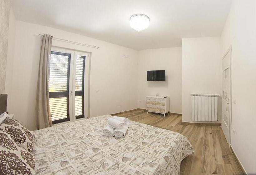 مبيت وإفطار Villa C Luxury Estate