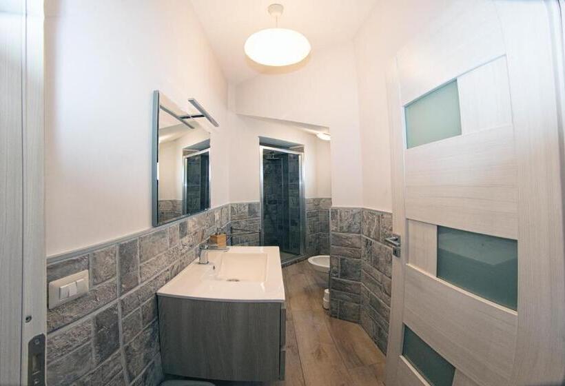 مبيت وإفطار Villa C Luxury Estate