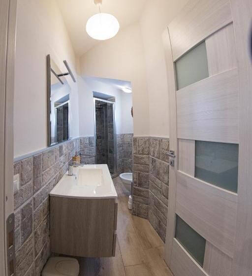 مبيت وإفطار Villa C Luxury Estate