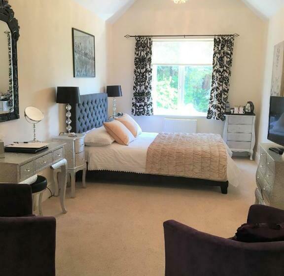 Fring House Bed And Breakfast