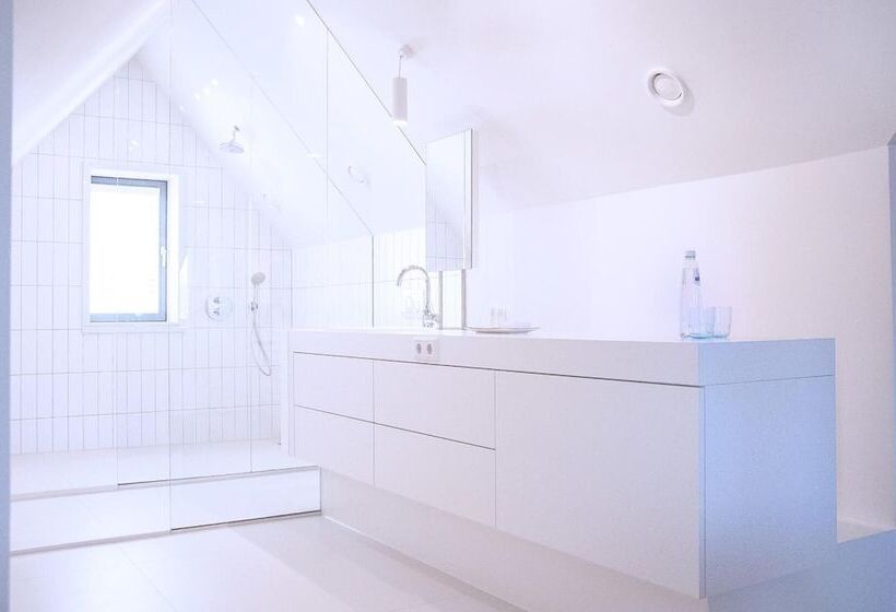 ホテル Maison Village