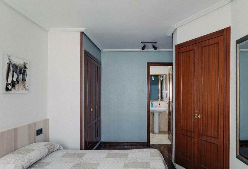 Pensión Amaia H Vi 00348