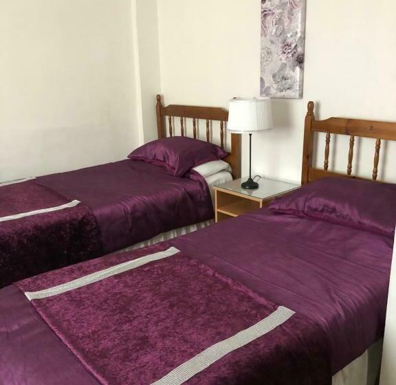 פנסיון Brown S Guest House