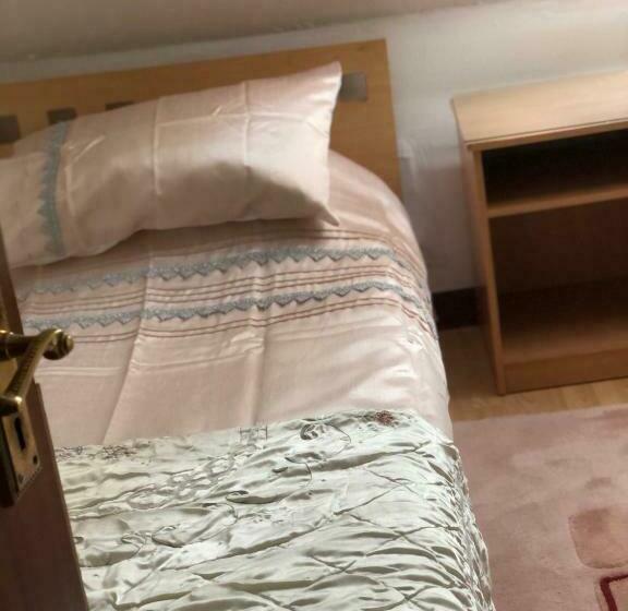 פנסיון Brown S Guest House