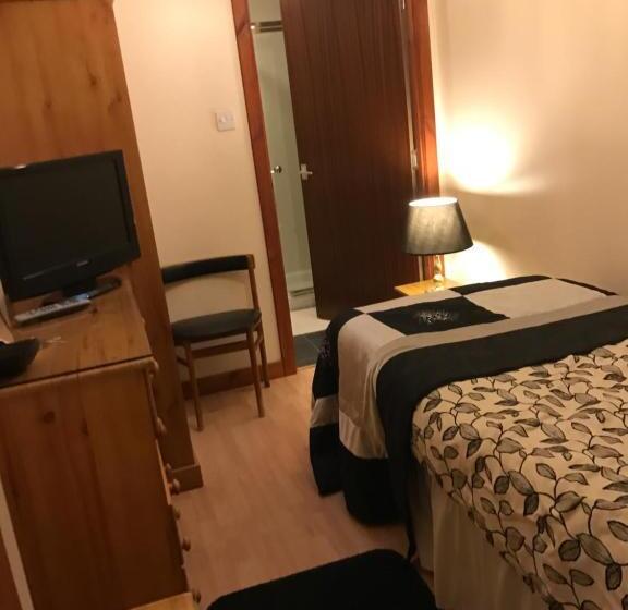 بنسيون Brown S Guest House