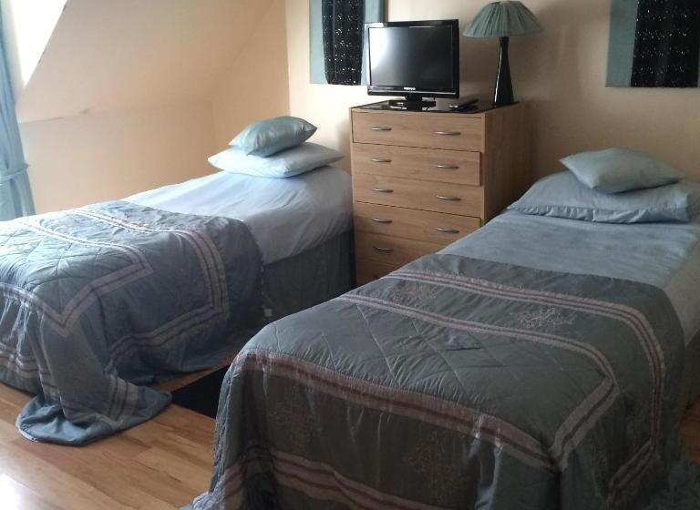 פנסיון Brown S Guest House