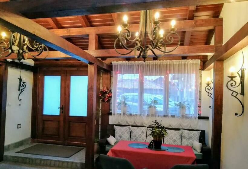 بنسيون Grancharova Guest House