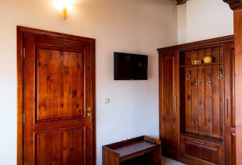 بنسيون Grancharova Guest House