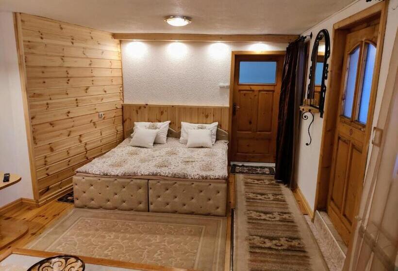 بنسيون Grancharova Guest House