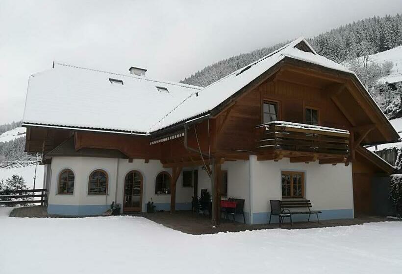 بنسيون Gästehaus Laßnig