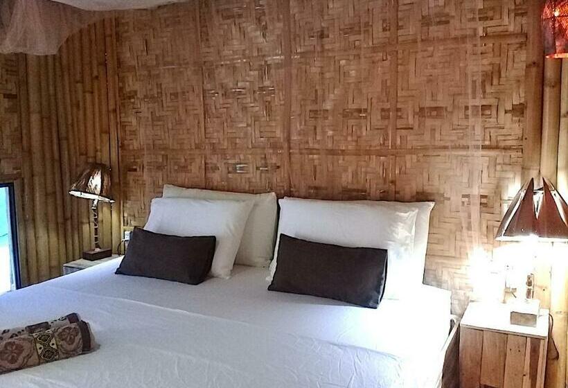 ペンション Herbs Guest House And Restaurant Near The Sea