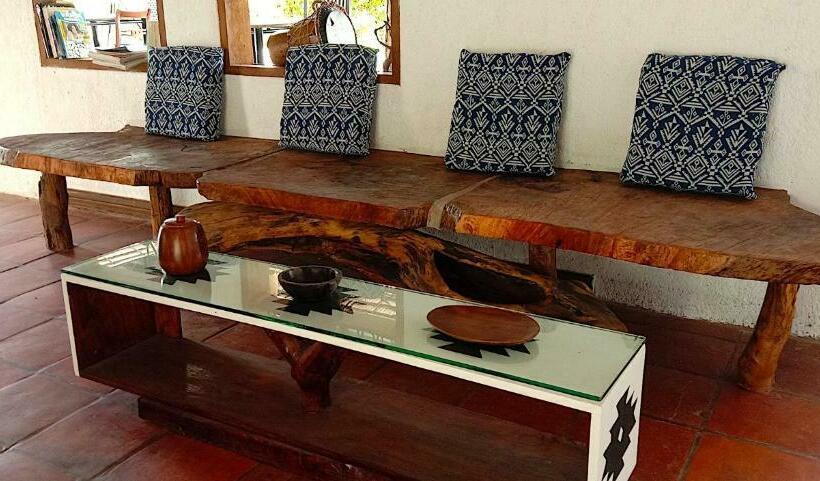 ペンション Herbs Guest House And Restaurant Near The Sea