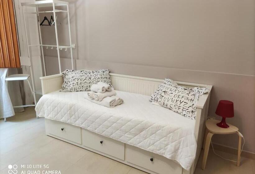 膳宿费 Imama Rooms