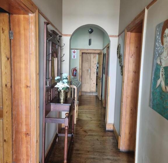 פנסיון Jalome Guesthouse