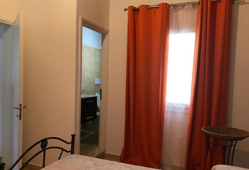 פנסיון La Maison De Gabrielè