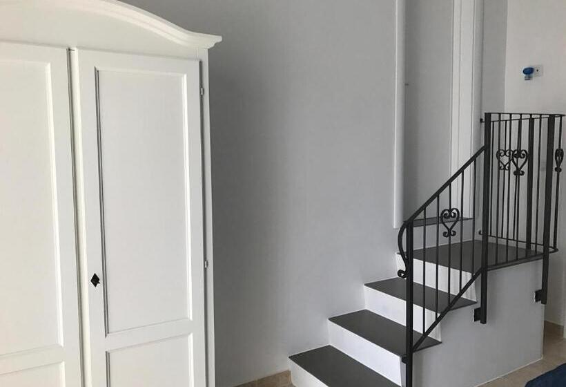 פנסיון La Maison De Gabrielè