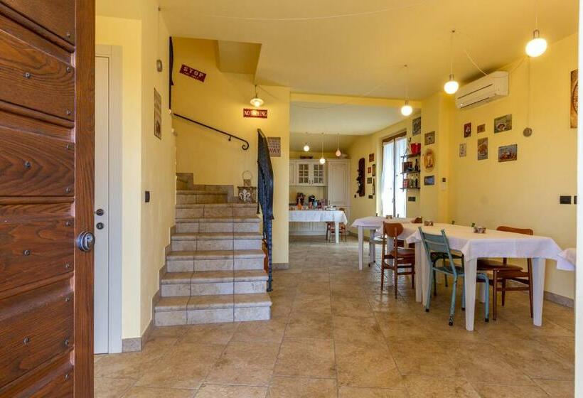 ペンション La Merlana Affittacamere