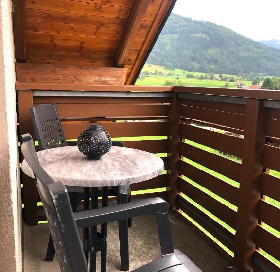 פנסיון Lasserhof