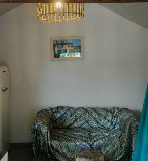 펜션 Les Volets Bleus Provence