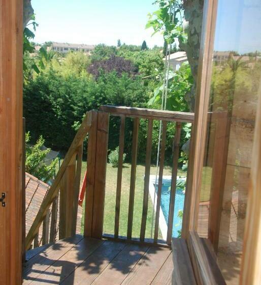 펜션 Les Volets Bleus Provence