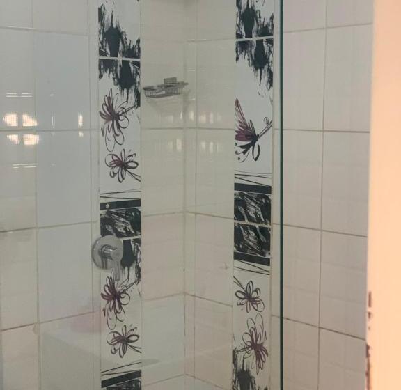 펜션 Oleratong Guest House