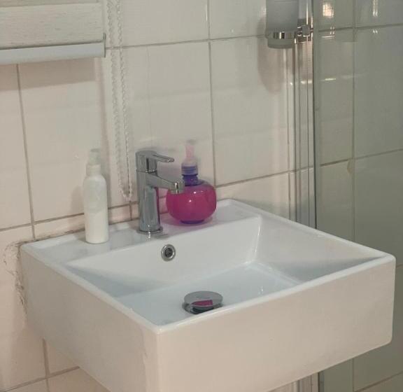 펜션 Oleratong Guest House