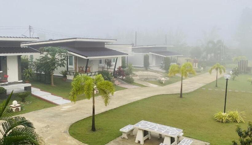 ペンション Panutsaya Homestay